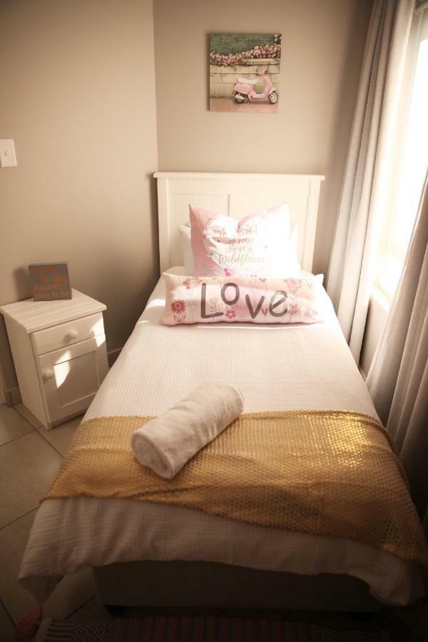 Mari-Amor Self-Catering Apartments Mossel Bay Exterior foto