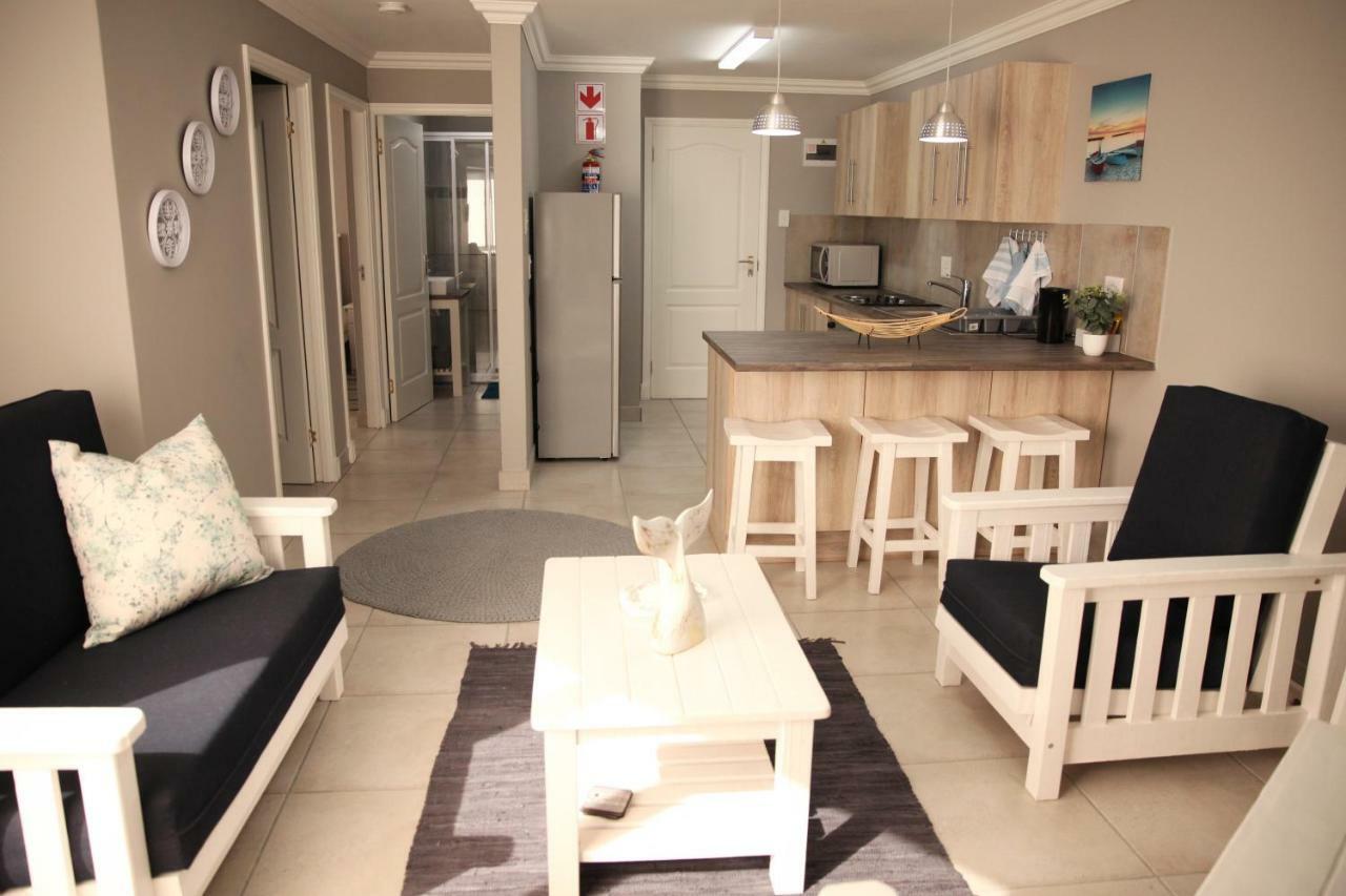 Mari-Amor Self-Catering Apartments Mossel Bay Exterior foto
