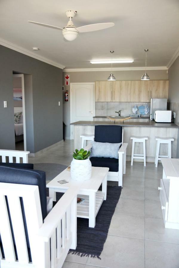 Mari-Amor Self-Catering Apartments Mossel Bay Exterior foto