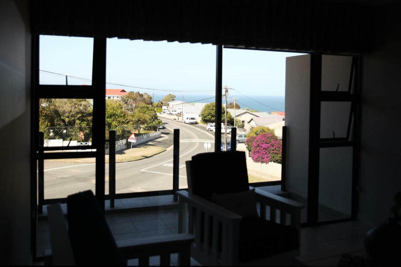 Mari-Amor Self-Catering Apartments Mossel Bay Exterior foto